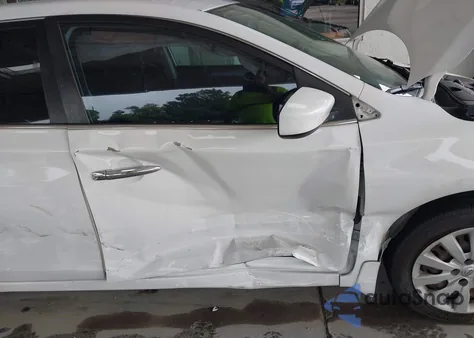 2015 Nissan Sentra Sv z USA, uszkodzony, nr VIN 3N1AB7AP9FL674584